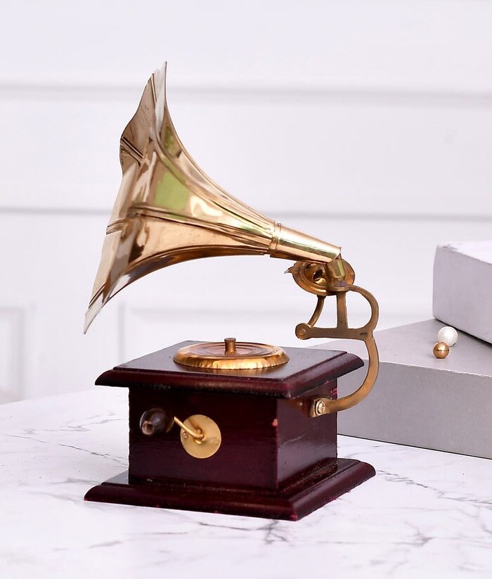 Golden Gramophone Vintage Showpiece for Home (10* 10 * 25)