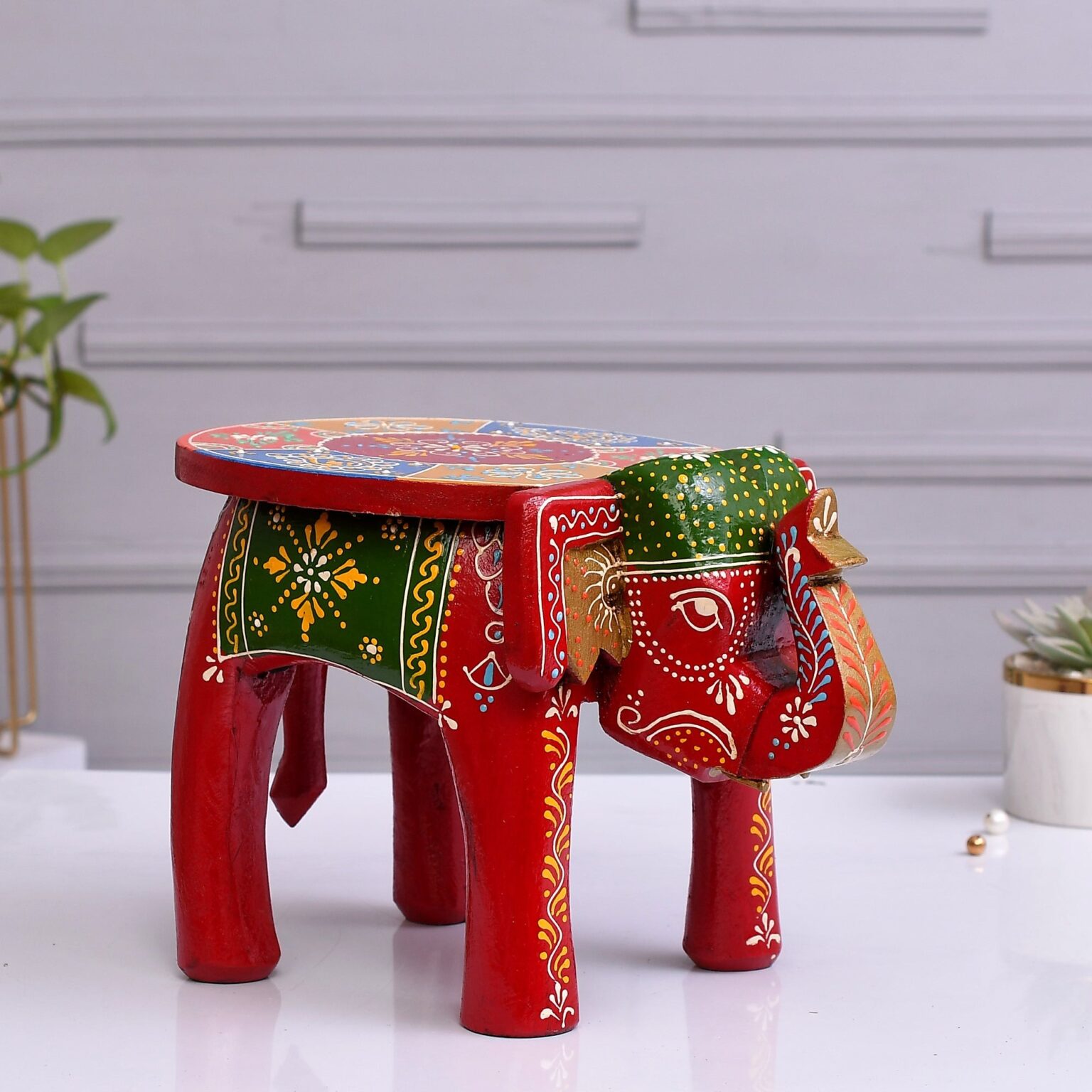 Multicolor Wooden Elephant Stool for Home Use (20* 28 * 20) cm