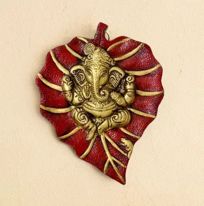 Pan leaf Ganesh idol